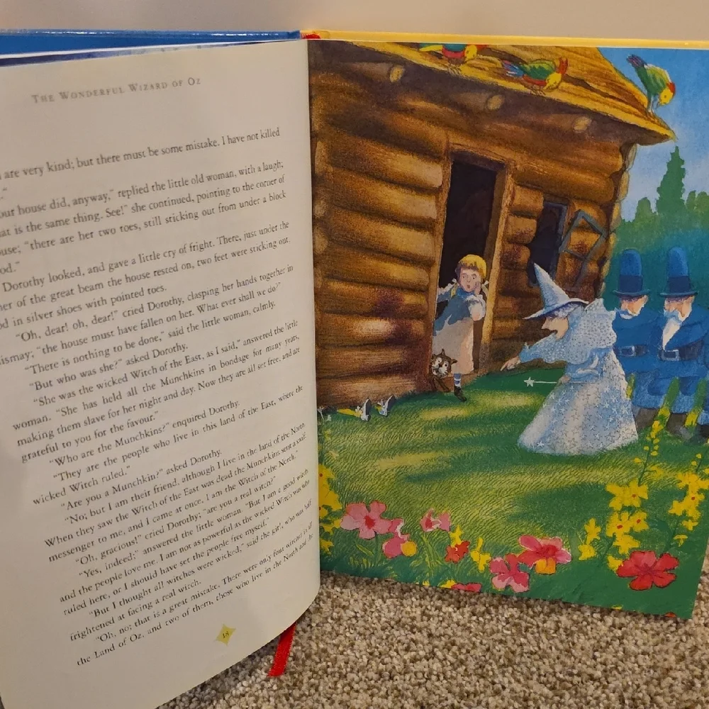 The Wonderful Wizard of Oz Centenary Edition Hardvover And Illustrated Book